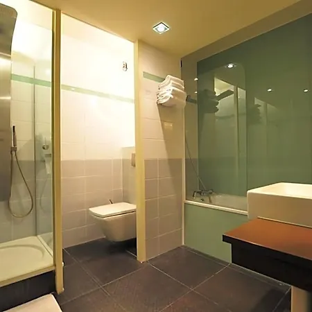 Europole Hotel